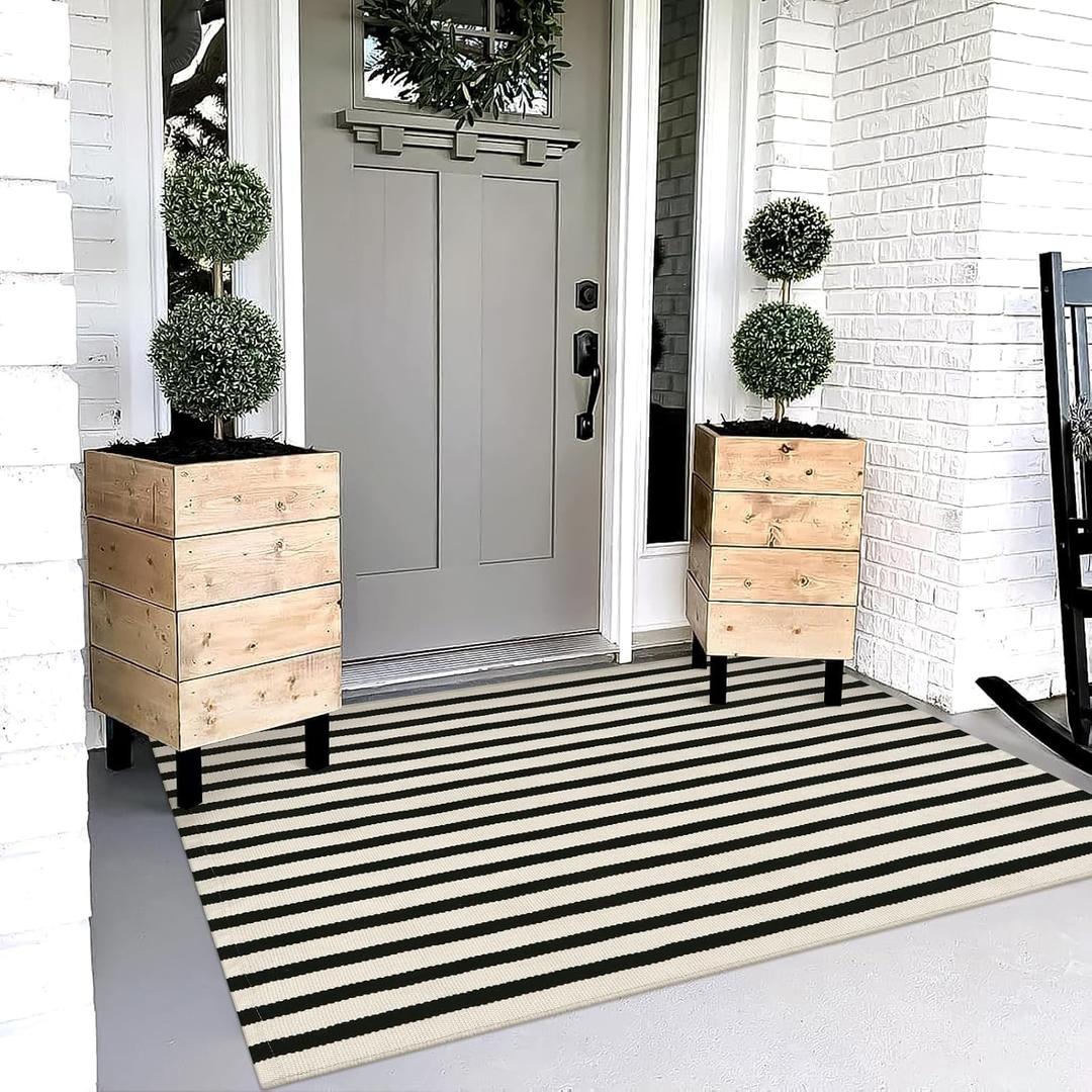 OJIA Outdoor Rug 3'x5', Front Door Mat Outdoor Entrance Machine Washable Rugs Cotton Hand Woven Striped Entryway Rugs Indoor Door Mat Black and Cream White Area Rug for Porch/Backyard/Outside Decor