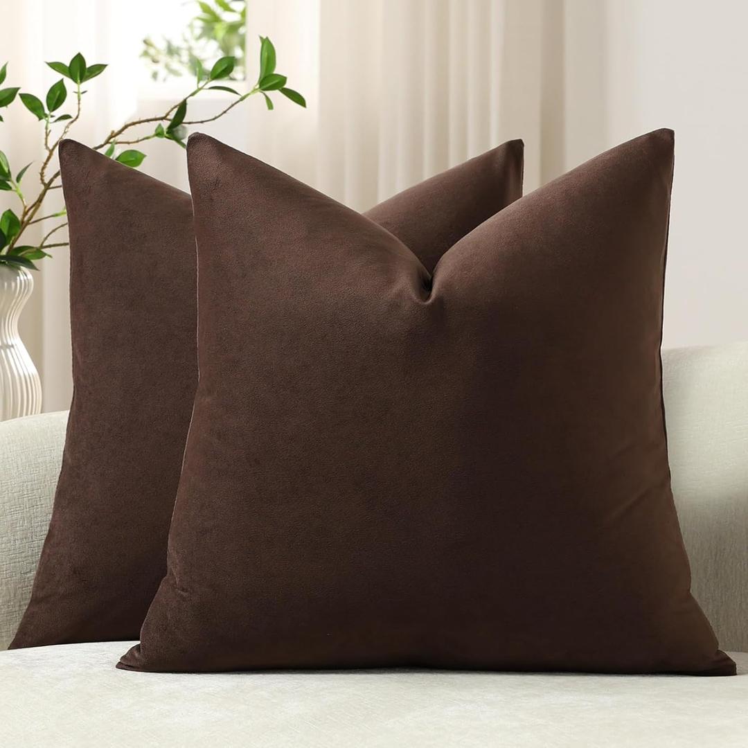 DEZENE Throw Pillow Covers 18x18 Chocolate Brown: Pack of 2 Cozy Soft Velvet Square Modern Luxury Decorative Throw Pillow Cases for Sofa Couch Living Room Bed Home Decor