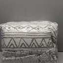 Travan 3-Piece King Quilt Set Striped Pattern Microfiber Soft Lightweight Bedding Set with Shams for All Season, Cream Strips, King Size