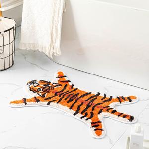 Tiger Bath Mat for Bathroom, Cute Orange Tiger Cartoon Non Slip Animal Shaped Absorbent Small Bathtub Rug Bathroom Decor Aesthetic Plush Shower Rugs 21.4inx32.2in