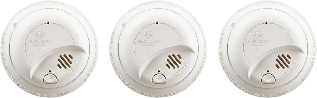 First Alert 9120B Smoke Detector, Hardwired Alarm with Battery Backup, 3-Pack
