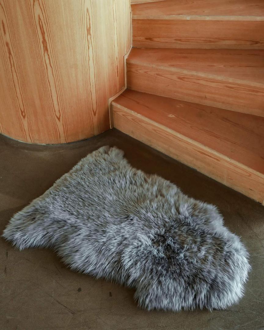 WaySoft New Zealand Sheepskin Area Rug  Genuine Fluffy Wool, Multiple Sizes, Bedroom or Living Room Decor(2ft x 3ft,Grey)