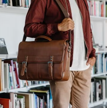 Samsonite Colombian Leather Flap-Over Messenger Bag, Brown, One Size