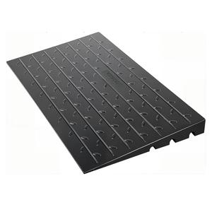 VEVOR 4" Rise Rubber Threshold Ramp, 3 Channels Cord Cover Wheelchair Ramp, No-Slip Surface, 2200 Lbs Load Capacity Rubber Ramp for for Home Doorways Driveways Curb