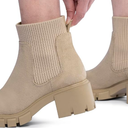 Women's Boots (6 1/2)