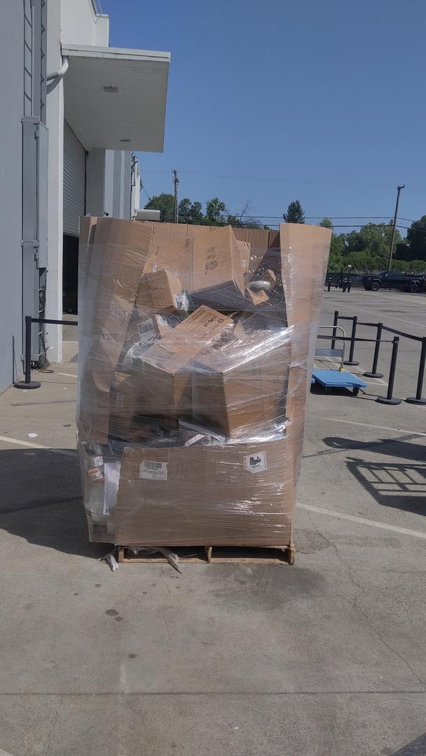 Pallet of Mixed Items