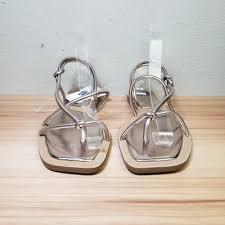 SM New York Size 8 Milly Strappy Flat Sandals Gold Metallic Summer Coastal Greek