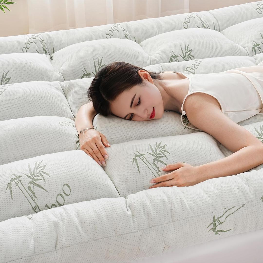 DOWNCOOL 3 Inch Queen Mattress Topper Cooling Memory Foam Mattress Topper for Back Pain Relief, Breathable Bamboo Viscose Air Layer, 1600 GSM Fill, Deep Pocket Fits 821 Inch