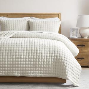 WDCOZY California Oversized Cal King Size Quilt Bedding Sets with 2 Pillow Shams, Ivory Lightweight Soft Bedspread Coverlet Bed Cover for All Season, 3 Pieces, 118x106 inches