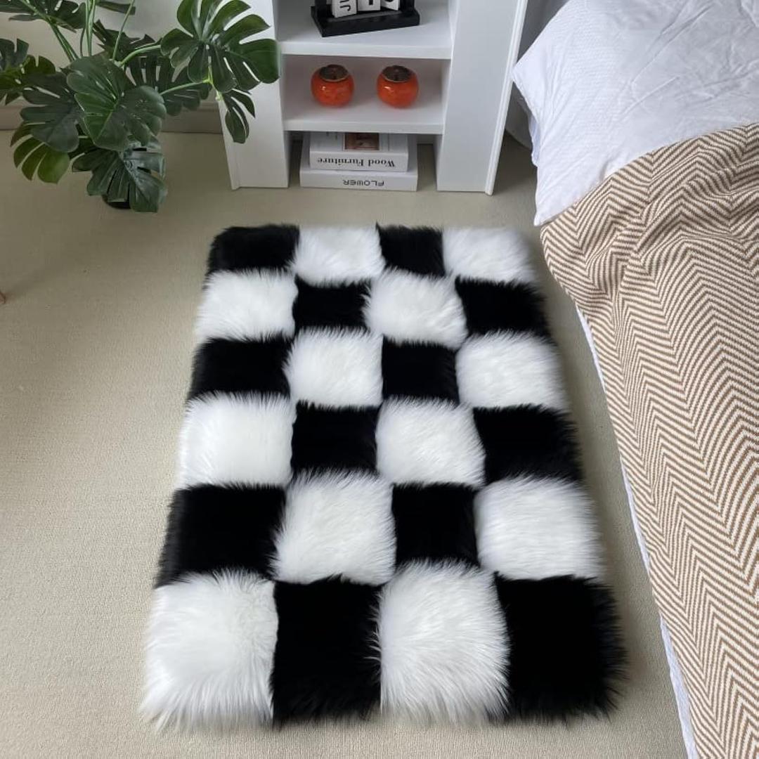 CKLZSAY Faux Fur Rug Three Layer Thick Washable Fluffy Soft Rectangular 2x3 Feet Plush Rug for Living Room Bedroom Sofa Bedside Floor Cushion (Black and White)