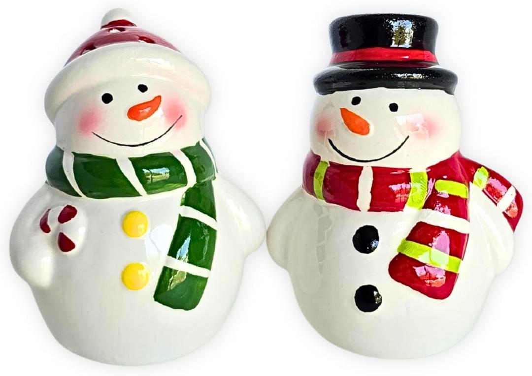 Gift Essentials Snowman Salt and Pepper Shaker Set  Festive Ceramic Winter Salt and Pepper Shakers  Holiday Tabletop Kitchen Decor  Novelty Christmas Decor