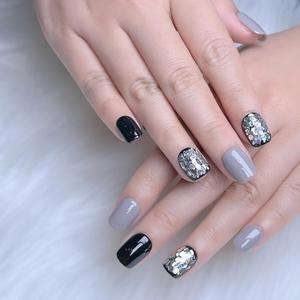 Short Square Press on Nails, Handmade Press on Nails, Black and Gray Dual Color Glitter Design, Hand-Painted Nail Design 10 pcs Set (Size S)