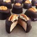 Woodford Reserve Bourbon Ball Gift Box, 16 Candies per box, delicious and perfect for holiday gifts (EXP 06/30/26)