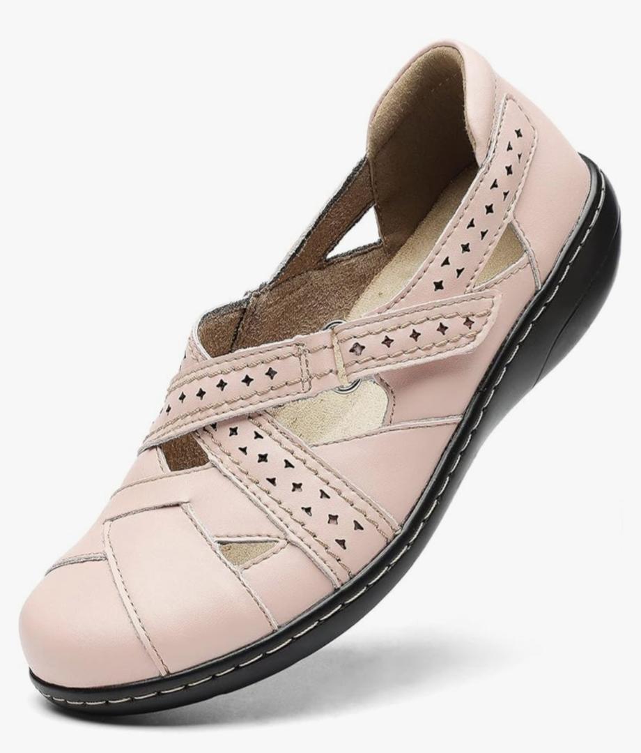 TERRIKAT Women's Casual Loafers Cute Slip On Comfort Walking Flats Leather Driving Moccasins Fashion Closed Toe Boat Shoes, Size 10.5