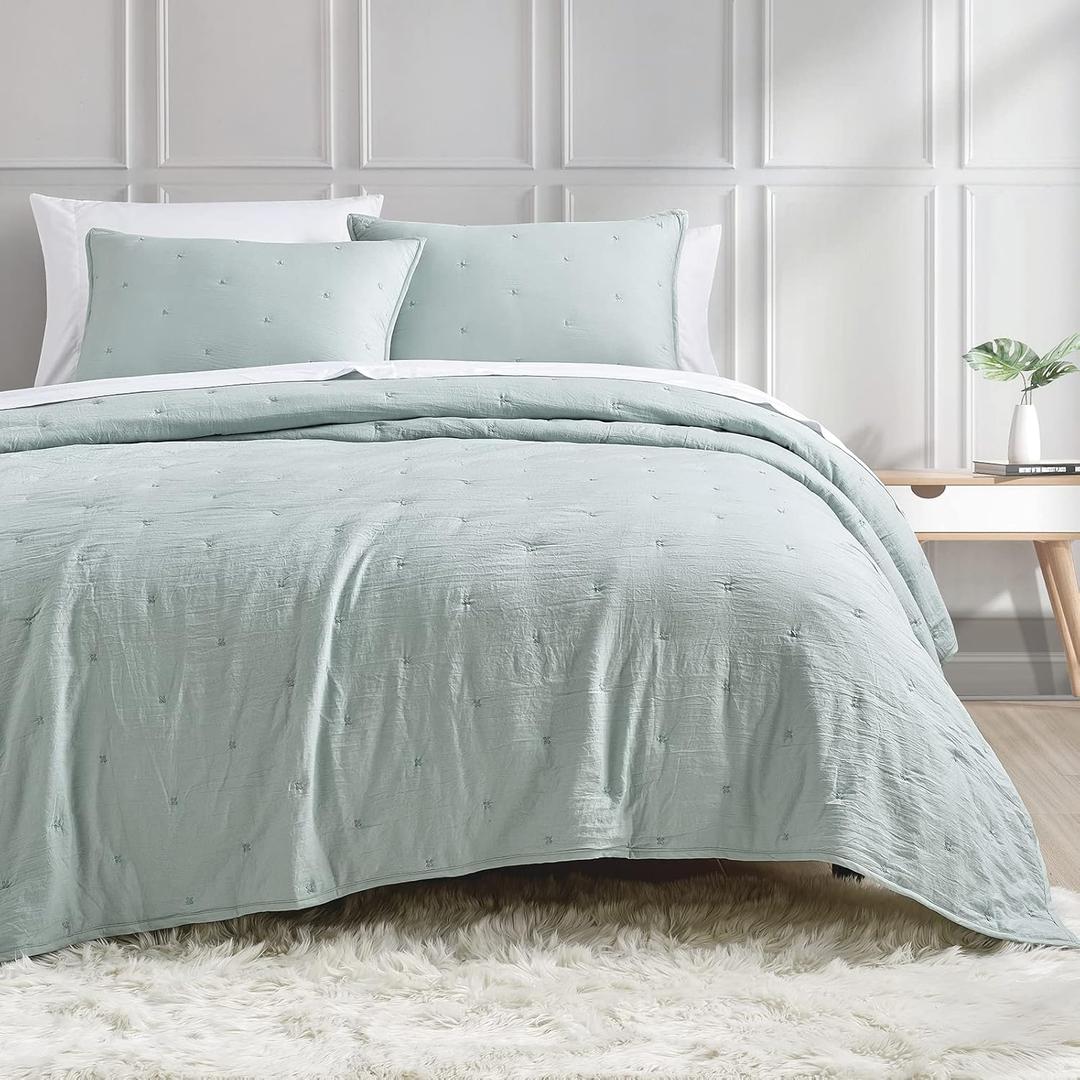 BOURINA Embroidery Quilt Set 3-Piece Oversized King Quilt Set Pre-Washed Microfiber Ultra Soft Lightweight Star Embroidery Bedspread Coverlet Set, Aqua