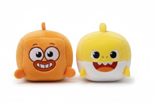 WowWee Pinkfong Baby Shark Official Song Cube - Shark Family  2Pack