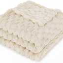 HOMRITAR Baby Blanket for Boys Girls 3D Flannel Fleece Fluffy Blankets for Baby Soft Plush Breathable Bed Blanket for All Season Toddler Infant or Newborn (30 x 40 Inch, Beige)