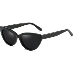 ZENOTTIC Trendy Polarized Women Sunglasses: Retro Cateye Shades for Ladies - Sun Glasses with UV400 Protection (C01 Black Frame - Black Lens)