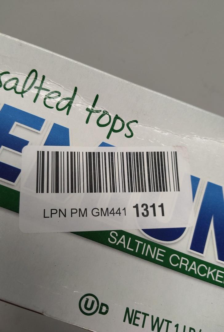 Saltine crackers