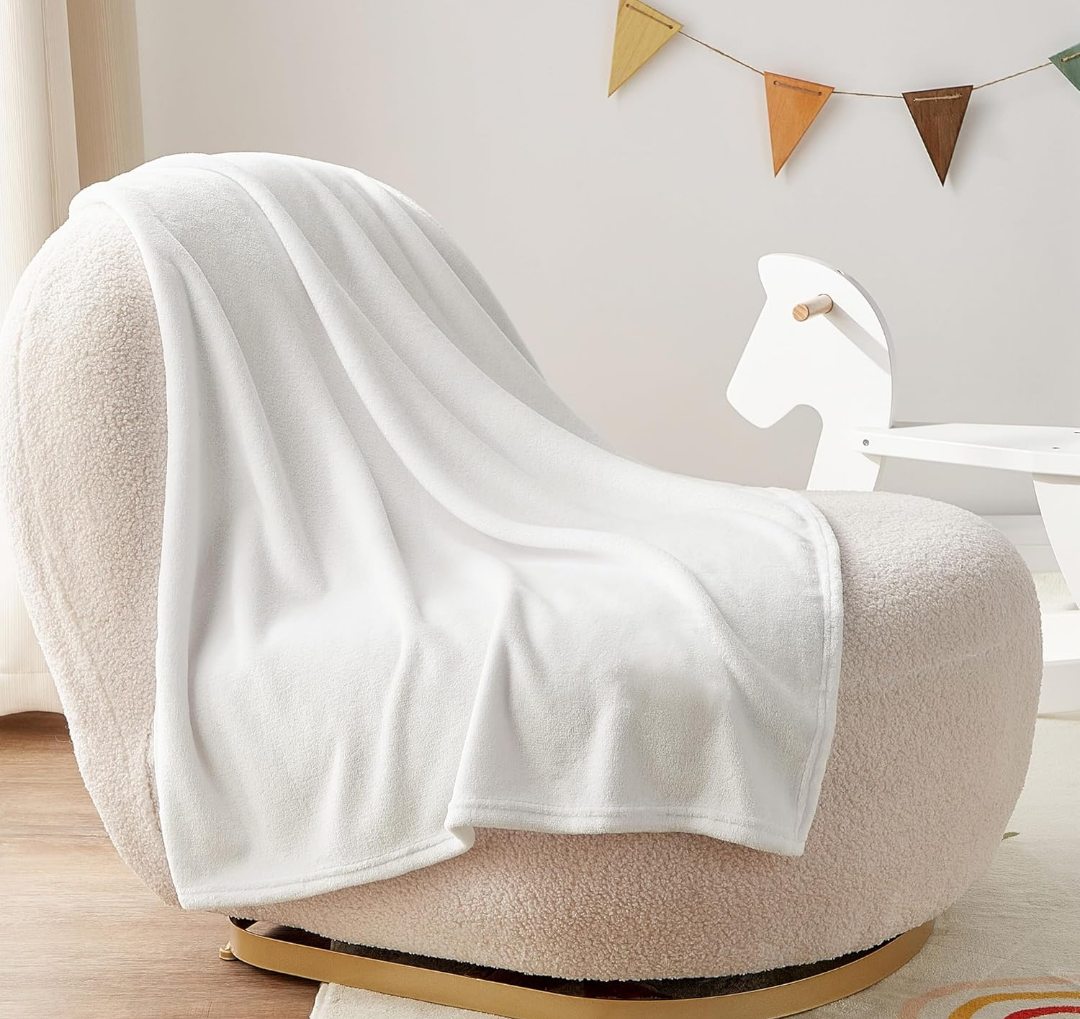 BEDELITE Baby Blankets for Boys and Girls 30" x 40", Soft Cozy Fuzzy Fleece Blanket for Kids Infant Newborn, Warm and Breathable Toddler Blanket for Crib Stroller Bed Travel, White