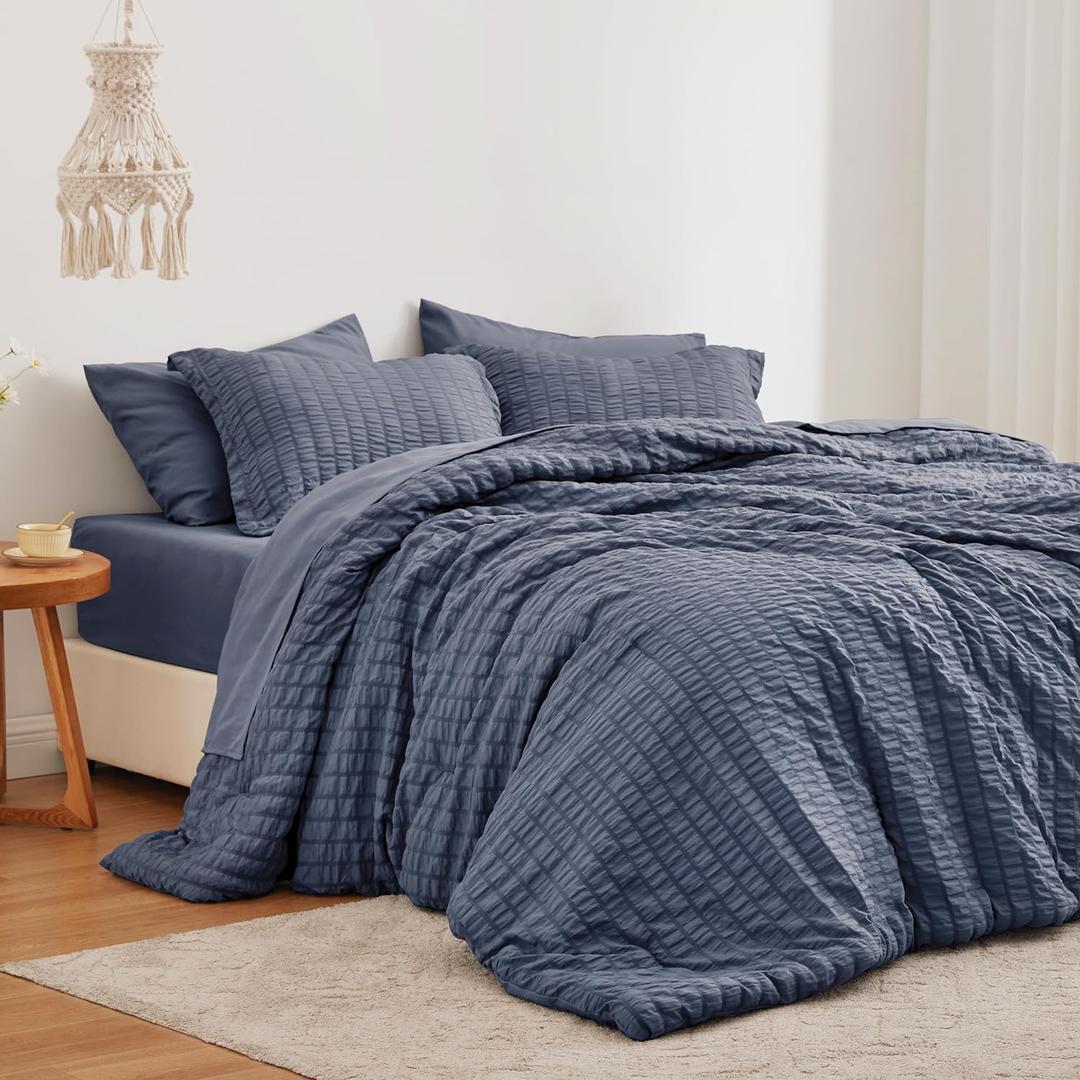 Love's cabin Seersucker Navy Blue King Size Comforter Set 7 Pieces, All Season Bedding Set, King Bed in a Bag Comforter Set with Comforter, Flat Sheet, Fitted Sheet, Pillowcase and Pillow Sham (King (102"X90"))