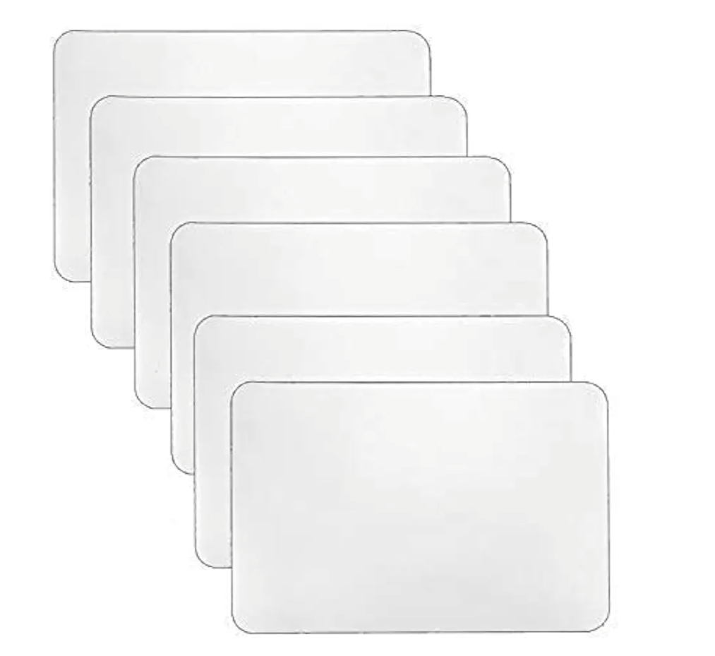 YoleShy 6 Pcs Plastic Placemats, Heat Resistant Washable Table Mats for Dining, Kitchen (17'' x 11''), Clear