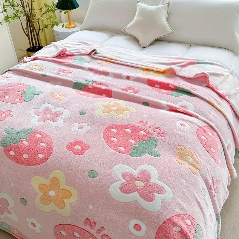 Strawberry Floral Print Flannel Blanket, Soft Lightweight All-Season Throw Blanket for Bed, Sofa, Travel and Home Decor, Machine Washable