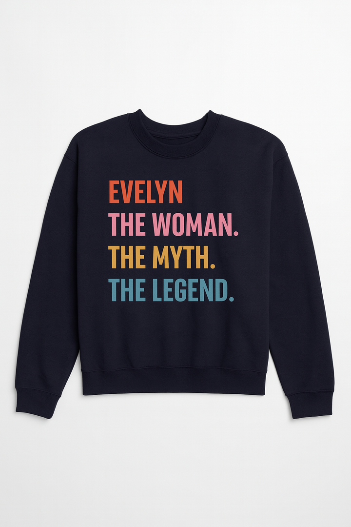 GILDAN First Name Design for Women - Evelyn Sweatshirt, Medium