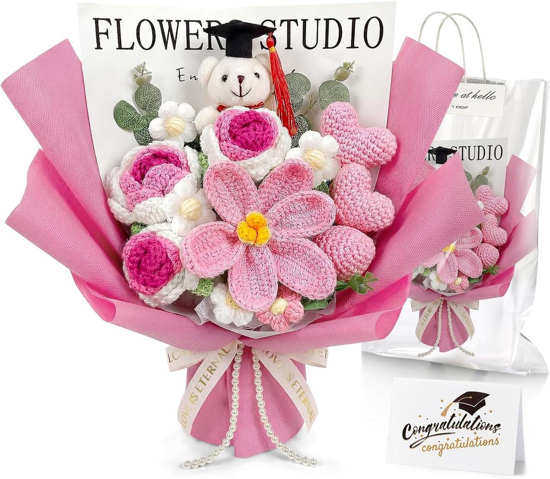 Giegxin 2026 Graduation Bear Flower Bouquet Set Pink Crochet Graduation Bouquet Gift Knitted Rose Flower Mini Plush Bear Greeting Card Gift Bag for Teacher Appreciation Grad Party Favors Supplies