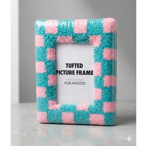 Tufted Picture Frame 2 Pack 

size 4x6 in