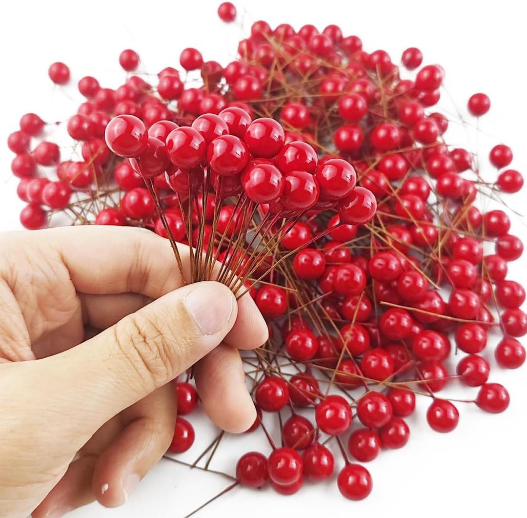 GXXMEI 300PCS Artificial Holly Berries, Mini 10 mm Fake Berries Decor on Wire for Christmas Tree Decorations Flower Wreath DIY Craft Use (Red)