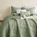 Boho Sage Green Quilt Twin Size Bedding Sets with Pillow Sham, Bohemian Lightweight Soft Bedspread Coverlet, Farmhouse Floral Vintage Thin Comforter Bed Cover All Season, 2 Pieces, 68x90 inches