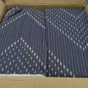 INK+IVY Reversible Cotton Quilt Set - Trendy Chevron Design Summer Cover Breathable Coverlet, Lightweight All Season Bedding Layer for Winter, Matching Shams, King/Cal King(104"x92"), Navy 3 Piece