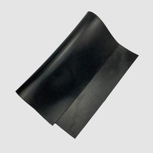 Black Rubber Matt 18×9"