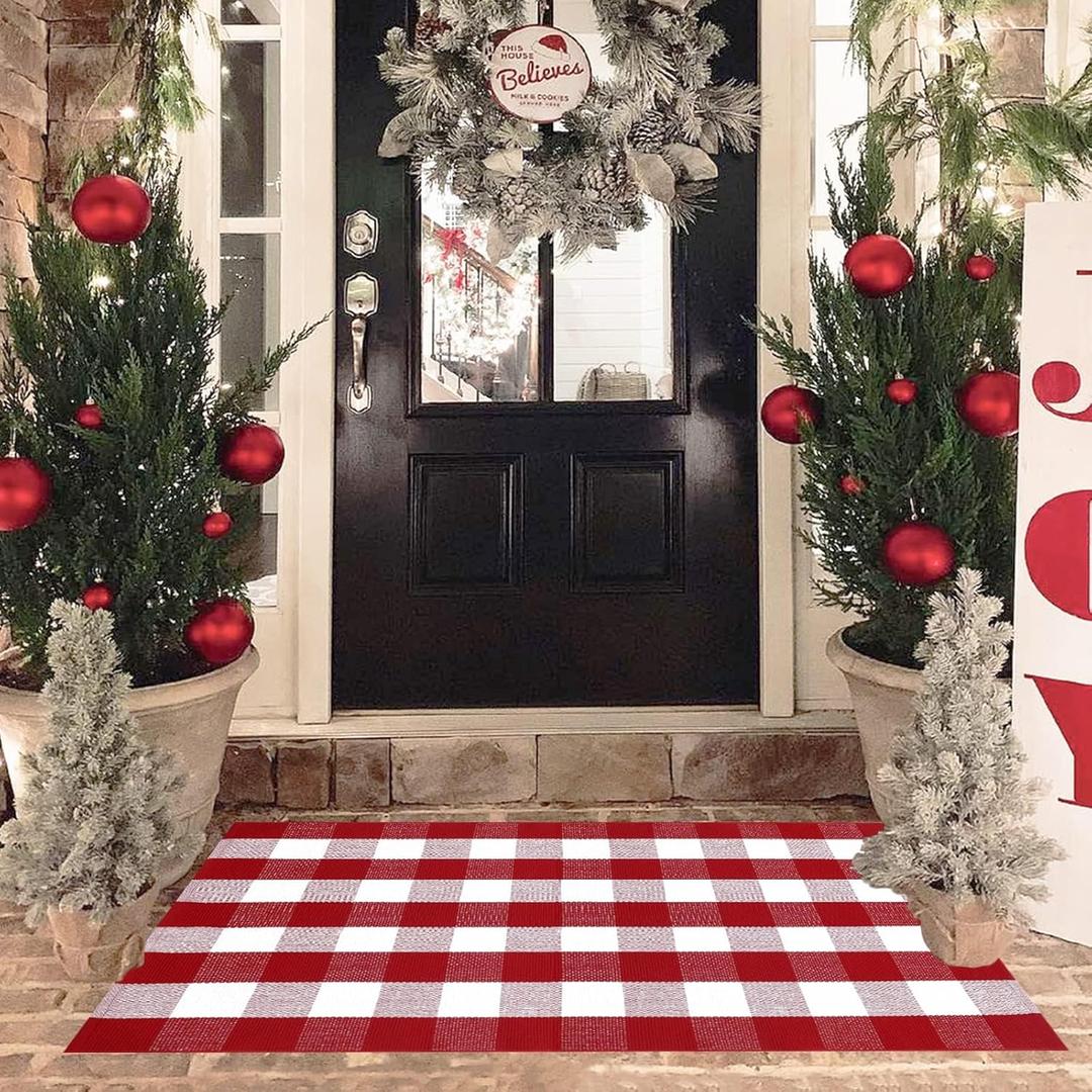 Christmas Red and White Plaid Rug, 3' x 5' Cotton Hand-Woven Layered Door Mat for Front Porch, Entryway, Outdoor Holiday Decor, Washable Buffalo Check Rug for Home, Patio, Kitchen
