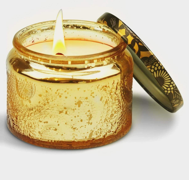 Wholesale Transparent Tea Embossed Glass Candle Jar Glass Canister Aromatherapy Candle Table Decorative Glass Container