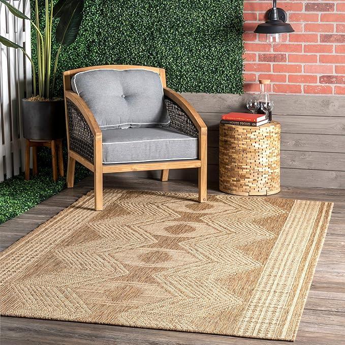 nuLOOM 4ft x 5ft Outdoor Tribal Geometric Area Rug, Stain Resistant, Weather Resistant, High Traffic, Patio, Balcony, Outside, Ranya Light Brown
