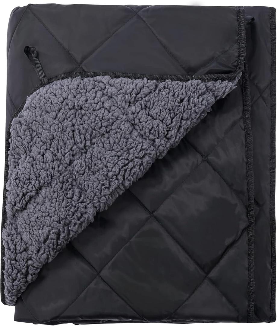 REDCAMP Waterproof Stadium Blanket with Sherpa Lining, Cold Weather Car Blanket Windproof for Outdoor Camping, Machine Washable (50"x 59") (50"x 59" Black)