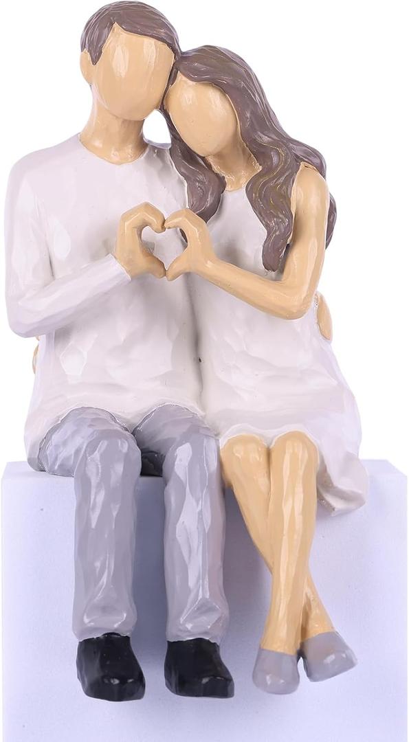 Couple Heart Hand Statue Sitting Sculpture, Wedding for Couple, Bride and Groom Figurines Couples Bedroom Decor, A Romantic Expression of Love, Best Gifts for Valentine's Day