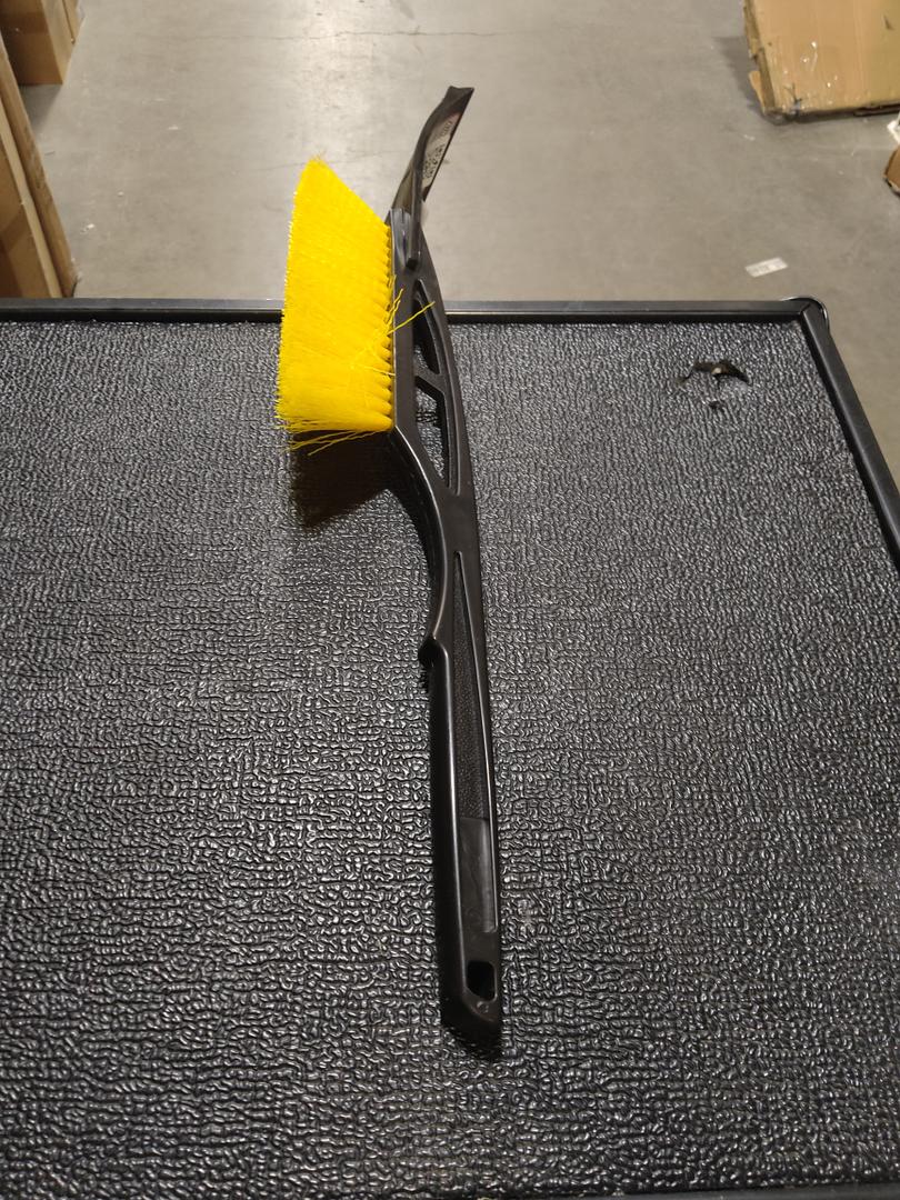  Deluxe Snowbrush and Ice Scraper – Yellow