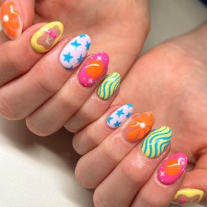 Press on Nails Medium Almond Fake Nails with Flower Swirl Designs Yellow French Tip Nails Press ons Glossy Glue on Nails Summer False Nails Blue Acrylic Nails Cute Stick on Nails for Women 24Pcs
