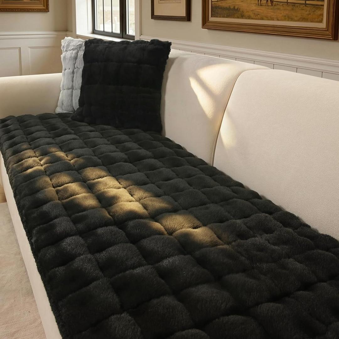 OHSIO Couch Cover for Pets Plush, Non Slip Cozy Sofa Cover Pet Friendly, Soft Thick Fuzzy Sofa Slipcovers for 3 Cushions Washable Couch Sofa Funiture Protector(Black,27.6'' x 70.8'')