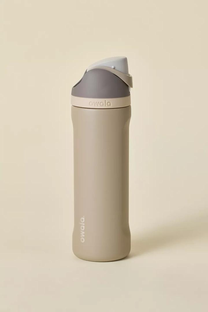 Owala FreeSip 24 oz Water Bottle