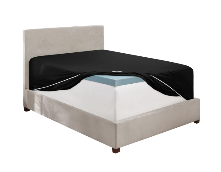 Hearth & Harbor Extra Deep Pocket California King Fitted Sheet - Fits 18 to 24 Inch Mattress – Ultra Soft 1800 Microfiber, Wrinkle-Free & Breathable – Hotel Luxury Fitted Sheet Only, Black