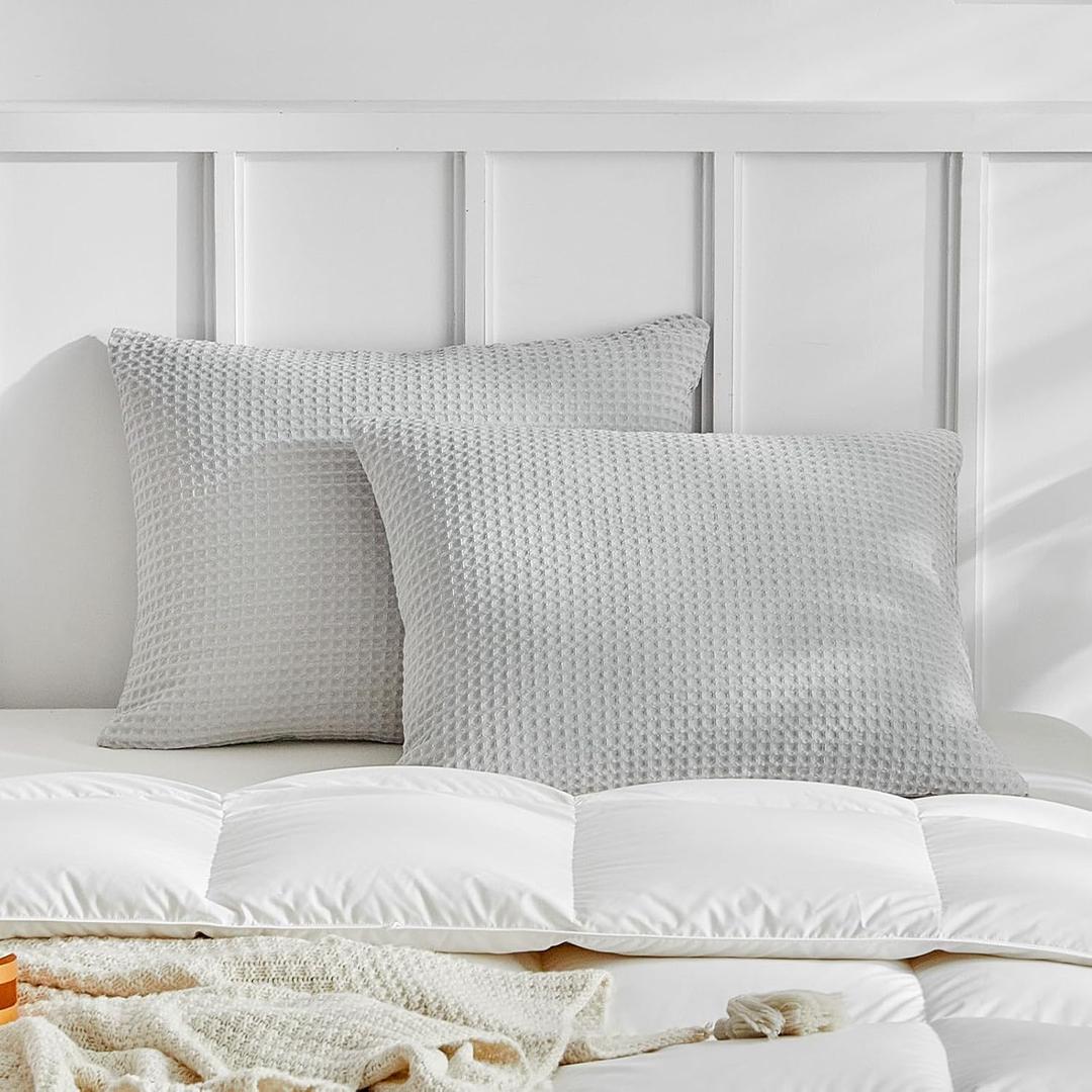 WARMDERN Waffle Weave Pillowcases Queen Size 2 Pack Pillow Cases Soft Microfiber Pillow Case Covers Set of 2 Boho Woven Textured Pillowcase with Envelope Closure(Light Grey, Queen, 20x30 Inches)