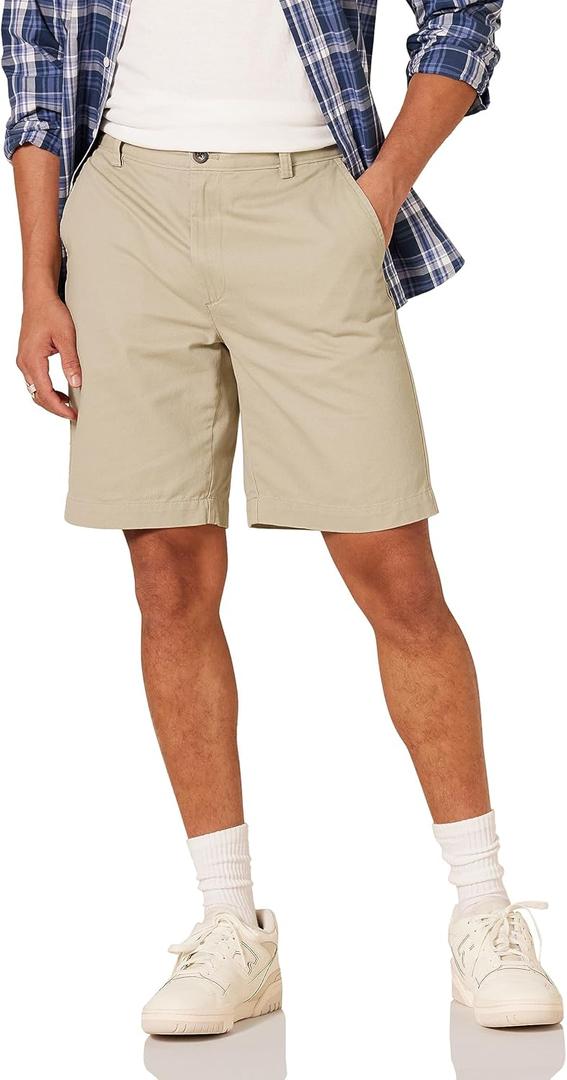Amazon Essentials Men's Classic-Fit 9" Chino Shorts (32, Khaki)