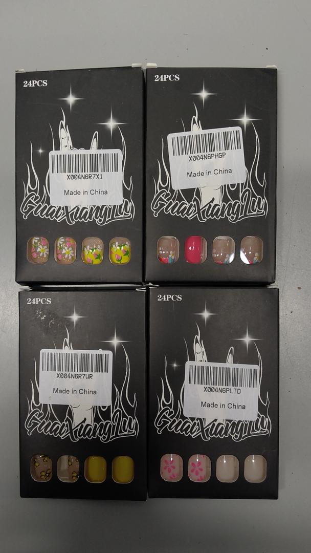 Spring Press on Nails Short Square Fake Nails Press ons Yellow Flowers Stripe False Nails Glossy Nail Tips Full Cover Glue on Nails Acrylic Summer Floral Reusable Stick on Nails for Women 24 Pcs 4 pack