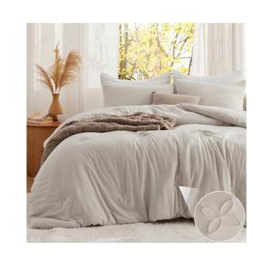Bedsure Full Size Comforter Set Beige, Soft Prewashed Full Bedding, Quilted Comforter with Clover Design, Down Alternative Comforter for All Seasons, 3 Pieces Bed Set with 2 Pillow Shams