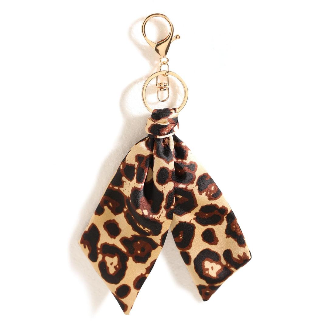 Xansema Leopard Print Fabric Bag Charms for Women, Cute Leopard Keychain Bag Accessories for Handbags Totes & Backpacks (Green)