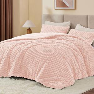 BEDELITE Fluffy King Size Comforter Set - Pink Fleece Soft Comforter for King Size Bed, Luxury Warm Bedding Set for Winter, Fuzzy Bed Set 3 Pieces (1 Comforter, 2 Pillowcases)